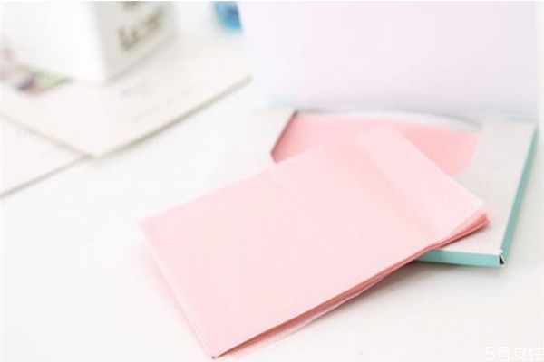 吸油紙濕水后還能用嗎 吸油紙吸油后要補(bǔ)水嗎 吸油紙濕水后還能用嗎 吸油紙吸油后要補(bǔ)水嗎