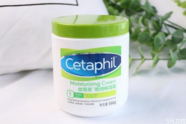 絲塔芙大白罐可以涂臉嗎 臉上可以涂絲塔芙大白罐嗎 絲塔芙大白罐可以涂臉嗎 臉上可以涂絲塔芙大白罐嗎