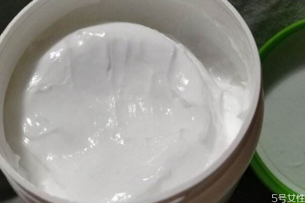 絲塔芙大白罐可以涂臉嗎 臉上可以涂絲塔芙大白罐嗎 絲塔芙大白罐可以涂臉嗎 臉上可以涂絲塔芙大白罐嗎