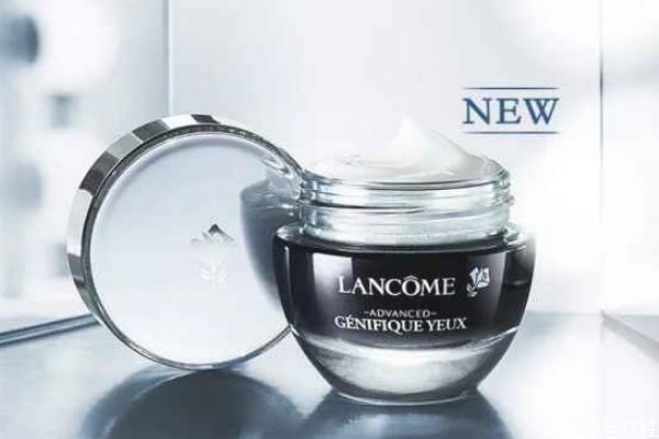 油皮適合什么護(hù)膚品 適合油皮的護(hù)膚品有哪些 油皮適合什么護(hù)膚品 適合油皮的護(hù)膚品有哪些