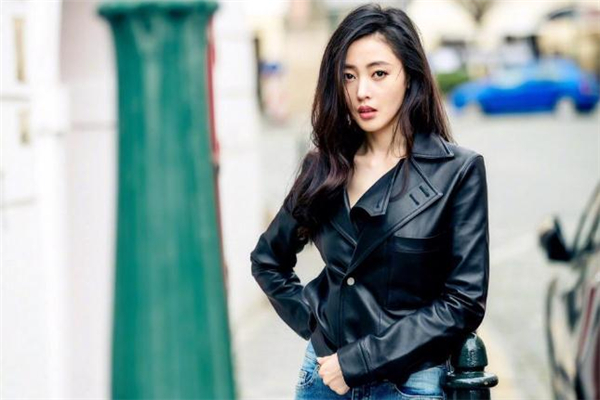 切眉拆線(xiàn)疼嗎 切眉后疼多長(zhǎng)時(shí)間