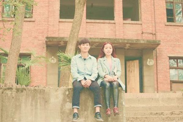 初戀情侶怎么相處 初戀情侶的相處方法 初戀情侶怎么相處 初戀情侶的相處方法