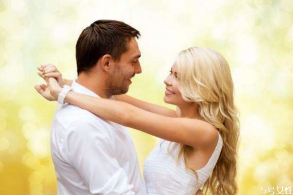 婚姻中如何處理吵架難題 婚姻中經(jīng)常吵架怎么辦 婚姻中如何處理吵架難題 婚姻中經(jīng)常吵架怎么辦