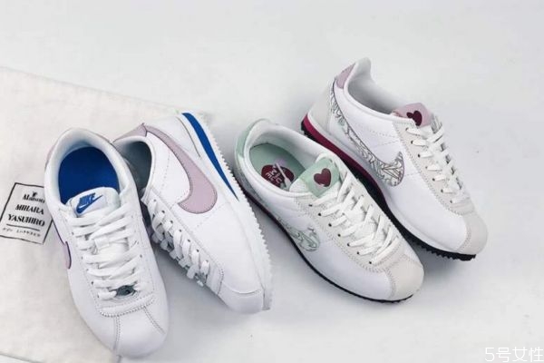 阿甘鞋應(yīng)該怎么搭配