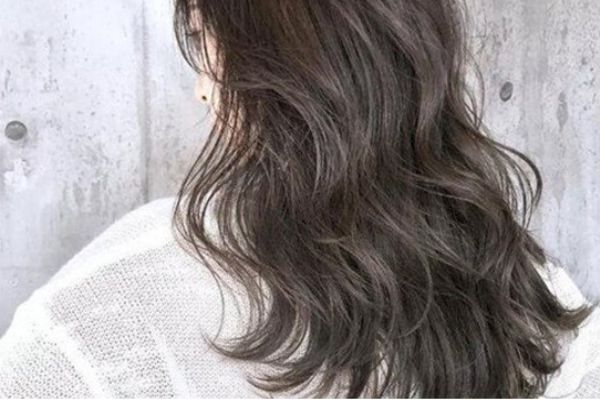 怎么延長染色的時(shí)間 怎么養(yǎng)護(hù)染過的頭發(fā)