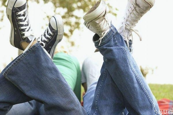 結(jié)婚后怎么經(jīng)營(yíng)愛(ài)情 婚后經(jīng)營(yíng)愛(ài)情的方法 結(jié)婚后怎么經(jīng)營(yíng)愛(ài)情 婚后經(jīng)營(yíng)愛(ài)情的方法