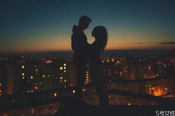 前妻還愛你的表現(xiàn) 前妻對你沒感情的表現(xiàn) 前妻還愛你的表現(xiàn) 前妻對你沒感情的表現(xiàn)