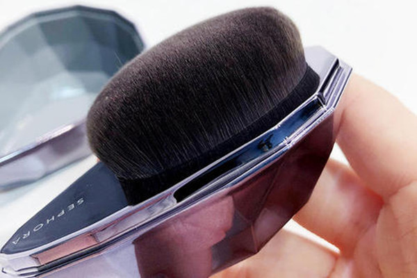 絲芙蘭鉆石粉底刷怎么樣 絲芙蘭鉆石粉底刷的優(yōu)點(diǎn) 絲芙蘭鉆石粉底刷怎么樣 絲芙蘭鉆石粉底刷的優(yōu)點(diǎn)