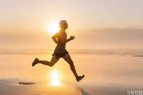 最適合女生減肥的時間段 什么時候女生減肥最有效 最適合女生減肥的時間段 什么時候女生減肥最有效