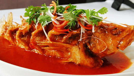 糖醋鯉魚是哪里的菜 糖醋鯉魚怎么做好吃 糖醋鯉魚是哪里的菜 糖醋鯉魚怎么做好吃