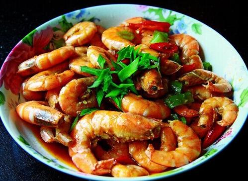爆炒大蝦怎么做好吃 爆炒大蝦的方法 爆炒大蝦怎么做好吃 爆炒大蝦的方法