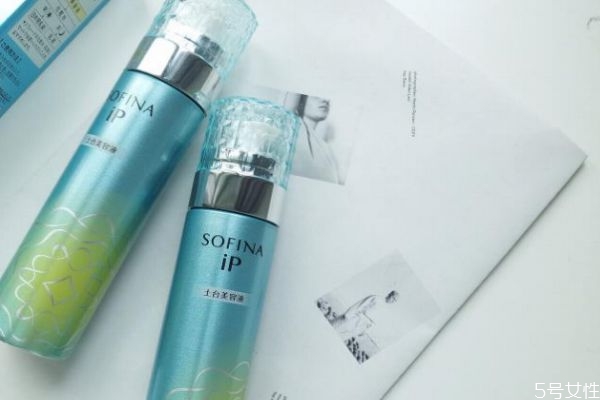 美容液哪個步驟使用 美容液的使用步驟 美容液哪個步驟使用 美容液的使用步驟