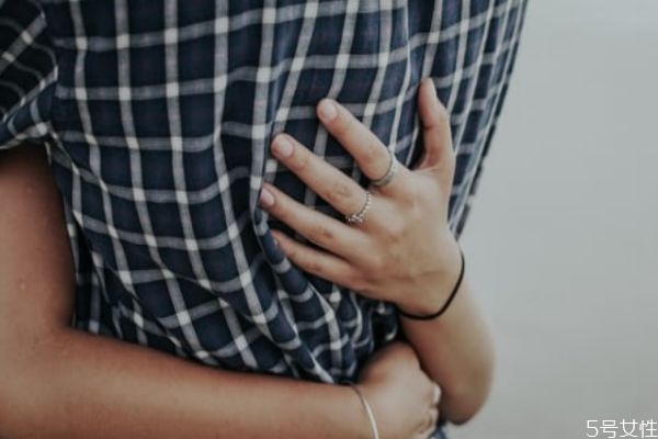 老婆出軌的征兆 老婆出軌的幾大表現(xiàn) 老婆出軌的征兆 老婆出軌的幾大表現(xiàn)