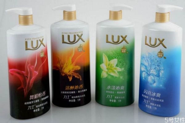 皮膚干燥用什么沐浴露 干性皮膚沐浴露排行榜 皮膚干燥用什么沐浴露 干性皮膚沐浴露排行榜