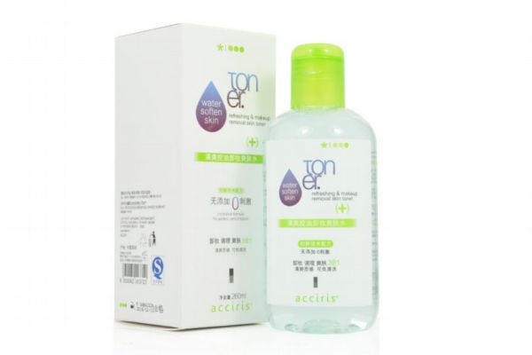 卸妝水直接用手弄行嗎 卸妝水可以直接用手嗎 卸妝水直接用手弄行嗎 卸妝水可以直接用手嗎