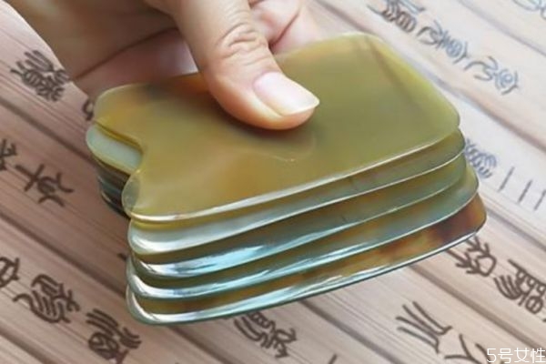 刮痧瘦腿法有效果嗎 刮痧真的可以瘦腿嗎 刮痧瘦腿法有效果嗎 刮痧真的可以瘦腿嗎