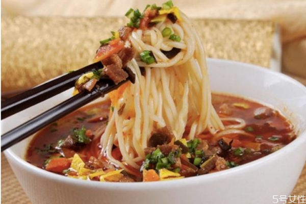 臊子面怎么做好吃 臊子面的正宗做法 臊子面怎么做好吃 臊子面的正宗做法