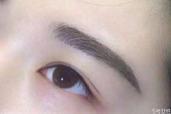 剛做的霧眉為什么很寬 剛做的霧眉很寬的原因 剛做的霧眉為什么很寬 剛做的霧眉很寬的原因