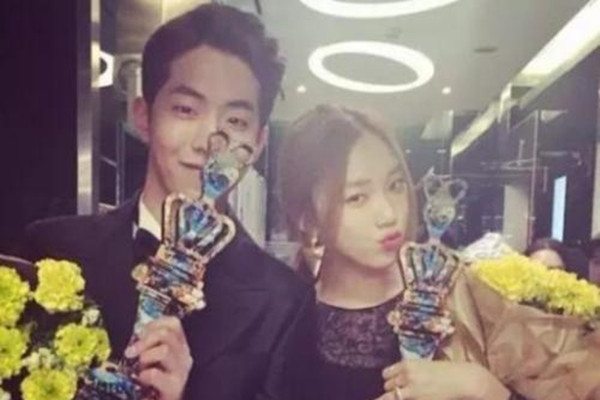 和女生聊天怎樣延續(xù)話題 和女生聊天延續(xù)話題的方法 和女生聊天怎樣延續(xù)話題 和女生聊天延續(xù)話題的方法