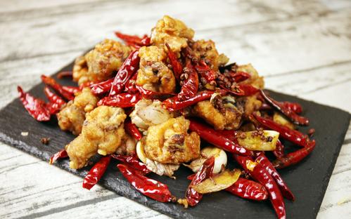 辣子雞塊的做法 辣子雞塊怎么做好吃 辣子雞塊的做法 辣子雞塊怎么做好吃