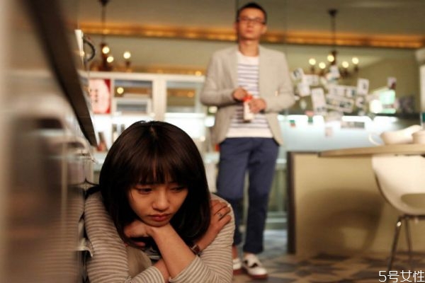 失戀后遺癥的特征 失戀后遺癥的表現(xiàn) 失戀后遺癥的特征 失戀后遺癥的表現(xiàn)