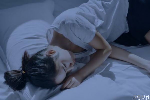 失戀后遺癥的特征 失戀后遺癥的表現(xiàn) 失戀后遺癥的特征 失戀后遺癥的表現(xiàn)