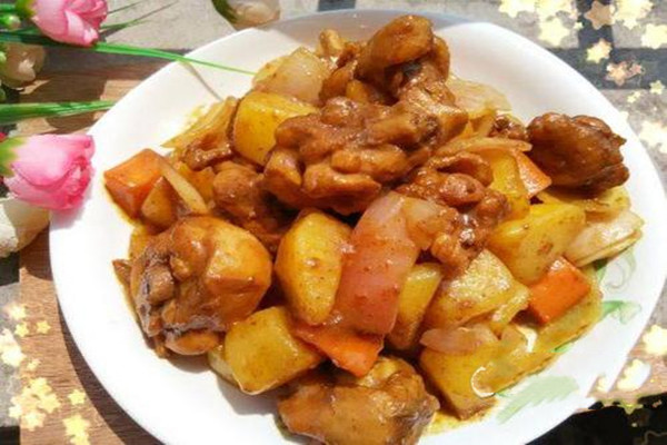 咖喱醬雞塊的做法 咖喱醬雞塊怎么做好吃 咖喱醬雞塊的做法 咖喱醬雞塊怎么做好吃
