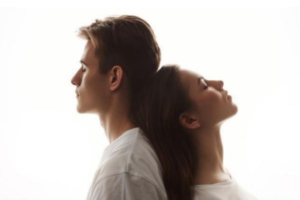 老公晚回家怎么發(fā)微信 老公不回家如何發(fā)信息 老公晚回家怎么發(fā)微信 老公不回家如何發(fā)信息