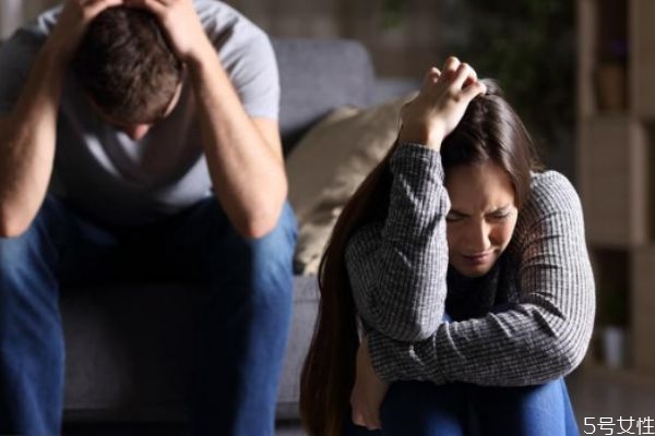 老公晚回家怎么發(fā)微信 老公不回家如何發(fā)信息 老公晚回家怎么發(fā)微信 老公不回家如何發(fā)信息