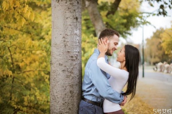 和妻子冷戰(zhàn)多久算分手 互相冷戰(zhàn)互不理誰算分手嗎 和妻子冷戰(zhàn)多久算分手 互相冷戰(zhàn)互不理誰算分手嗎