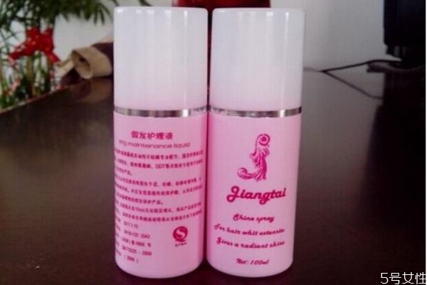 假發(fā)為什么越來越干怎么辦 解決假發(fā)為什么越來越方法 假發(fā)為什么越來越干怎么辦 解決假發(fā)為什么越來越方法