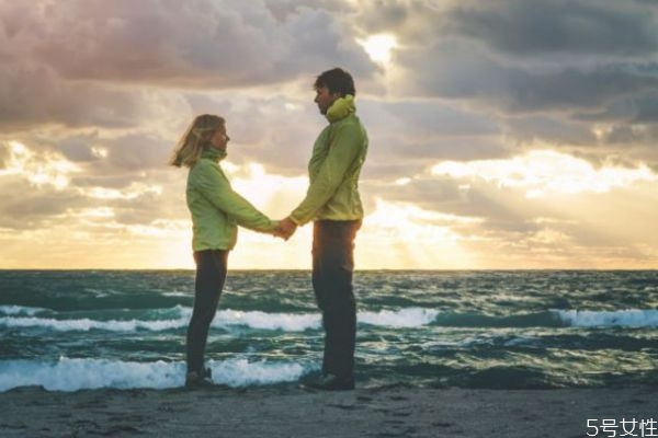 婚外情斷聯(lián)后男人心理 婚外情斷聯(lián)的幾個(gè)階段 婚外情斷聯(lián)后男人心理 婚外情斷聯(lián)的幾個(gè)階段