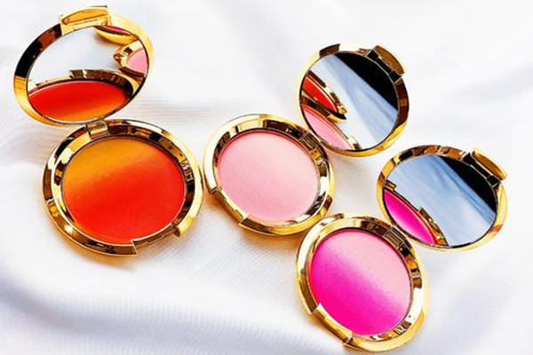 blings腮紅好用嗎 blings腮紅1愛(ài)麗絲夢(mèng)游仙境怎么樣 blings腮紅好用嗎 blings腮紅1愛(ài)麗絲夢(mèng)游仙境怎么樣