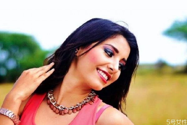 為什么女人出軌會(huì)上癮 女人出軌上癮的原因 為什么女人出軌會(huì)上癮 女人出軌上癮的原因