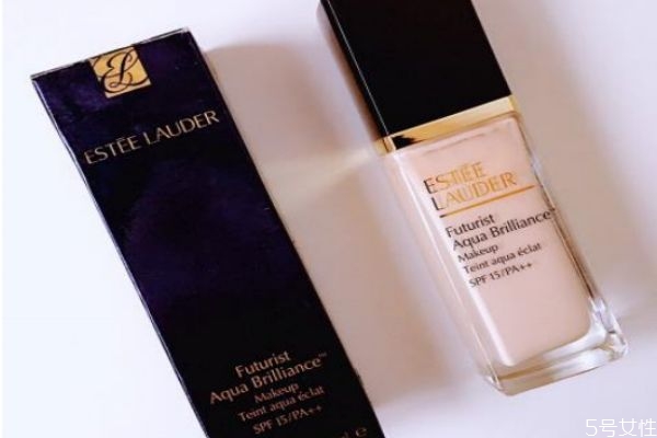 粉底液浮粉卡粉怎么補救 粉底液卡粉浮粉是什么原因 粉底液浮粉卡粉怎么補救 粉底液卡粉浮粉是什么原因