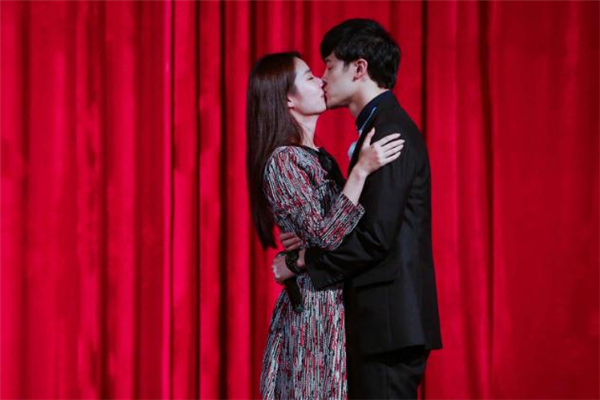 已婚男人玩你的表現(xiàn) 已婚男人玩你和愛你的區(qū)別 已婚男人玩你的表現(xiàn) 已婚男人玩你和愛你的區(qū)別