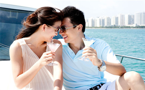 湊合的婚姻是怎樣的 湊合的婚姻會幸福嗎 湊合的婚姻是怎樣的 湊合的婚姻會幸福嗎