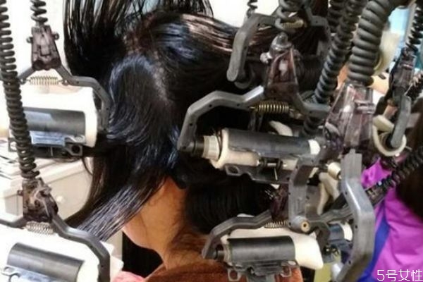 熱燙不打理可以嗎 熱燙需要彈力素打理嗎 熱燙不打理可以嗎 熱燙需要彈力素打理嗎