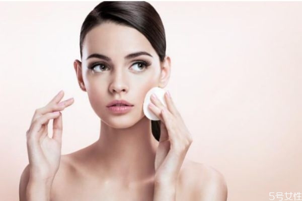 顴骨弓外擴怎么改善 顴弓外擴修容教程 顴骨弓外擴怎么改善 顴弓外擴修容教程