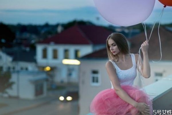 520送女朋友什么禮物比較好 女生渴望收到的禮物 520送女朋友什么禮物比較好 女生渴望收到的禮物