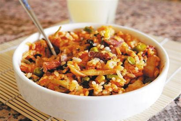 家常燜飯怎么做 家常燜飯的做法