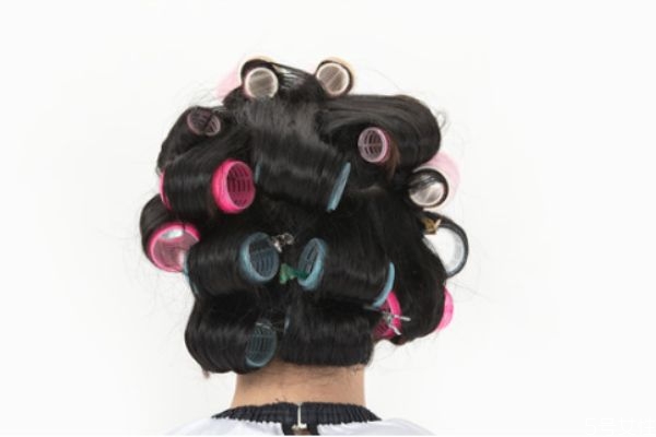 造型燙是不是一次性的 造型燙自己好打理嗎 造型燙是不是一次性的 造型燙自己好打理嗎