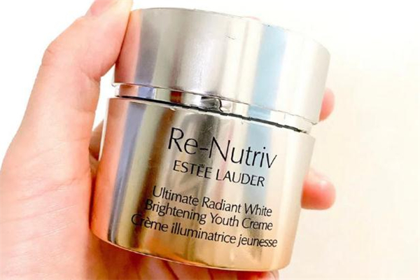 雅詩(shī)蘭黛白月光面霜價(jià)格 雅詩(shī)蘭黛白月光面霜成分