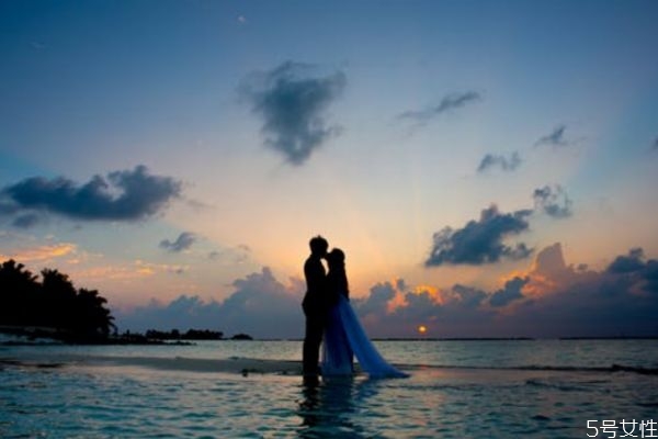 老婆要離婚我不想離怎么辦 老婆要離婚拖有用嗎 老婆要離婚我不想離怎么辦 老婆要離婚拖有用嗎