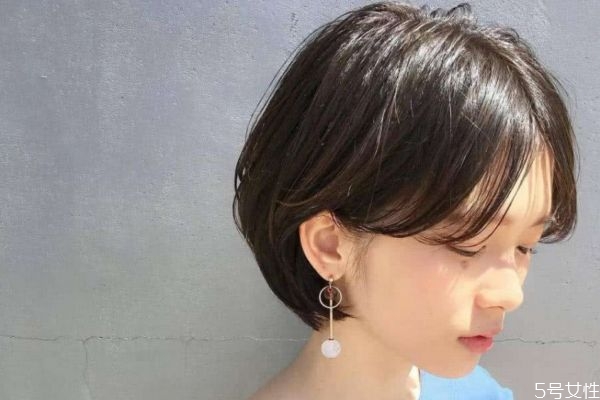 小眼睛適合短發(fā)嗎 適合小眼睛女生的發(fā)型 小眼睛適合短發(fā)嗎 適合小眼睛女生的發(fā)型