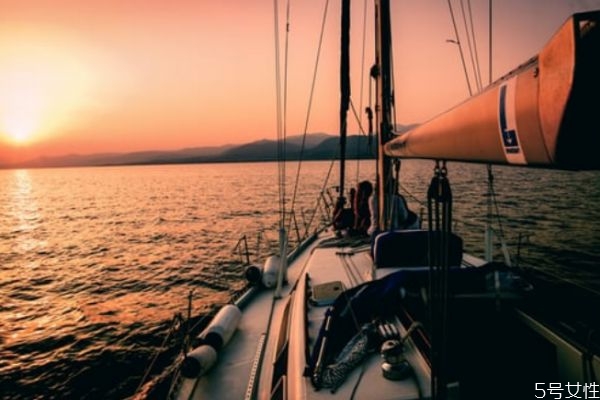 老公有外遇不回家怎么辦 夫妻分居意味著什么 老公有外遇不回家怎么辦 夫妻分居意味著什么