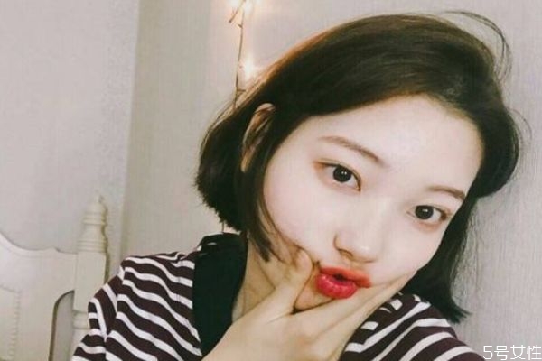 小眼睛適合短發(fā)嗎 適合小眼睛女生的發(fā)型 小眼睛適合短發(fā)嗎 適合小眼睛女生的發(fā)型