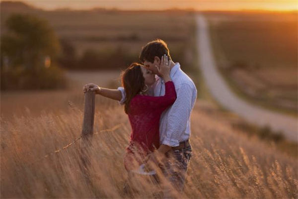 辦公室戀情能走到最后嗎 辦公室戀情會(huì)有結(jié)果嗎 辦公室戀情能走到最后嗎 辦公室戀情會(huì)有結(jié)果嗎