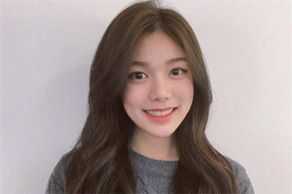 顱頂?shù)瓦m合什么發(fā)型 顱頂?shù)土羰裁窗l(fā)型好看 顱頂?shù)瓦m合什么發(fā)型 顱頂?shù)土羰裁窗l(fā)型好看