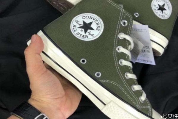 匡威1970s有幾種顏色 匡威1970s變色龍多少錢(qián) 匡威1970s有幾種顏色 匡威1970s變色龍多少錢(qián)